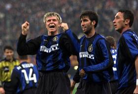 Игроки Интера радуются победе